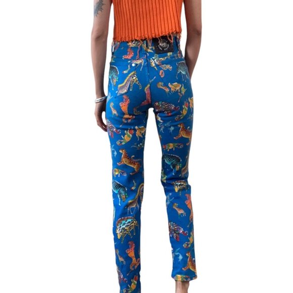 versace jeans couture fantasy animals creatures dinosaur all over print “26 - Picture 2 of 4